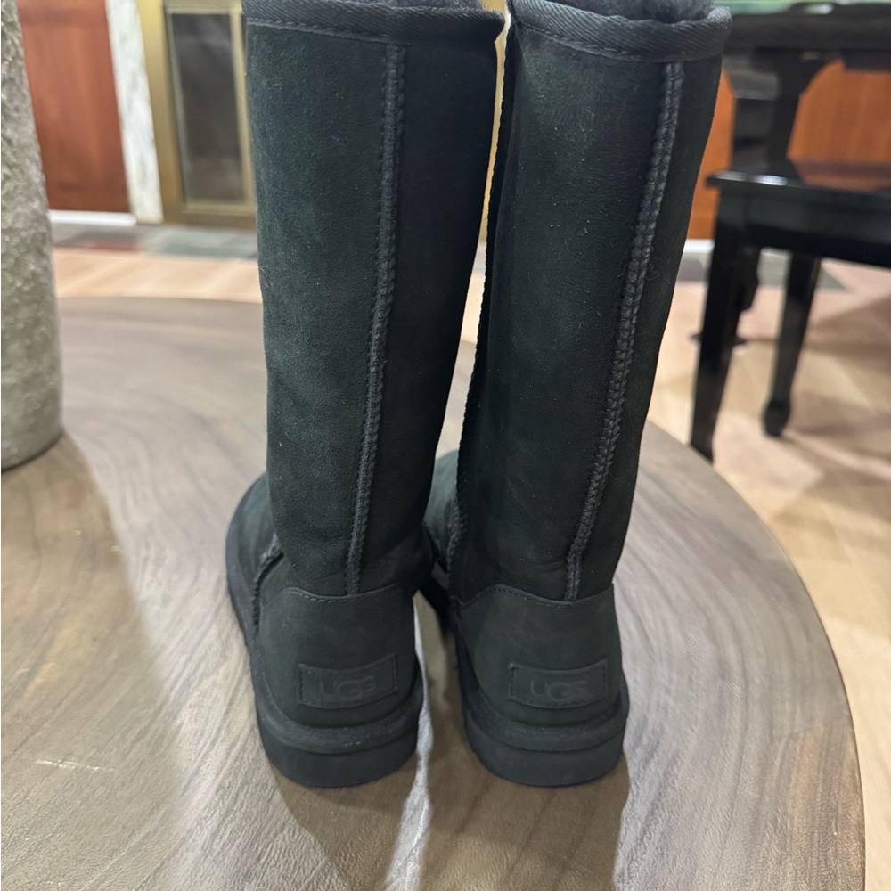 Classic II Tall Boot - Picture 7 of 7